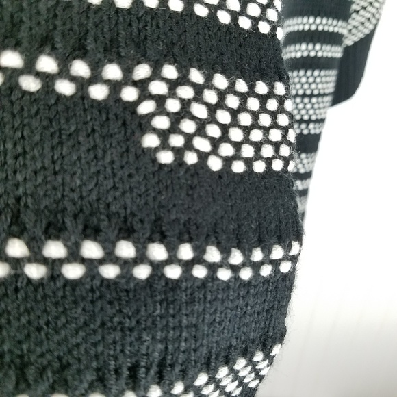 Chico's Knit Sweater Button Shrug Cape Bolero - Picture 5 of 7